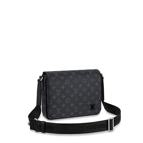 louis vuitton men shoulde4 bag|louis vuitton small bag men.